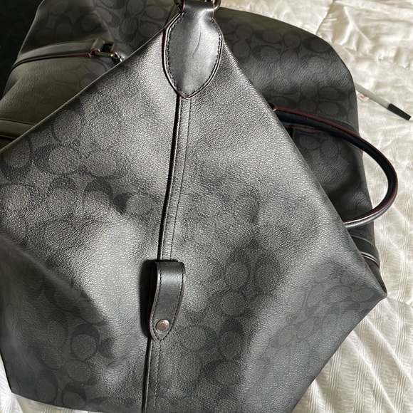 Men’s coach duffel bag, brand new never used. Tags still in pocket! - Picture 10 of 13